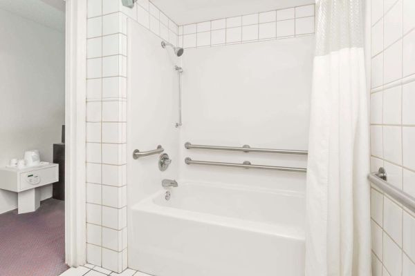 Hotel TRAVELODGE LAKE PARK VALDOSTA (Lake Park)